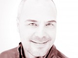 Yanik_Deschenes201202_LR